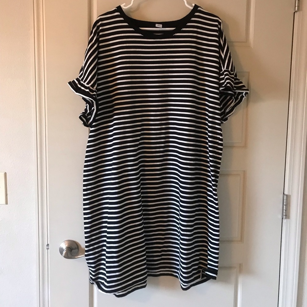 black and white stripe old navy dress